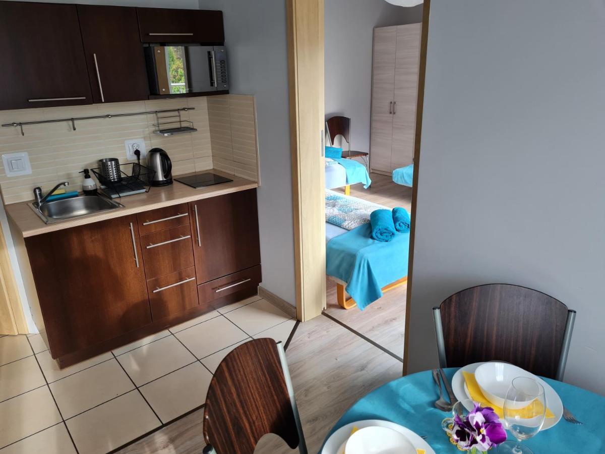 Bela - pokoje z aneksami i apartamenty BON Kolobřeh Exteriér fotografie