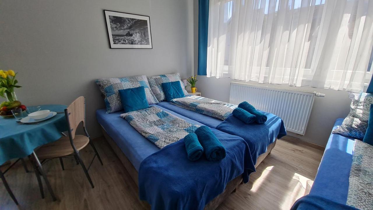 Bela - pokoje z aneksami i apartamenty BON Kolobřeh Exteriér fotografie