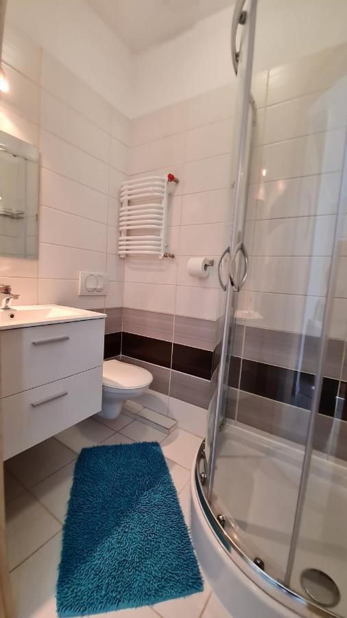 Bela - pokoje z aneksami i apartamenty BON Kolobřeh Exteriér fotografie