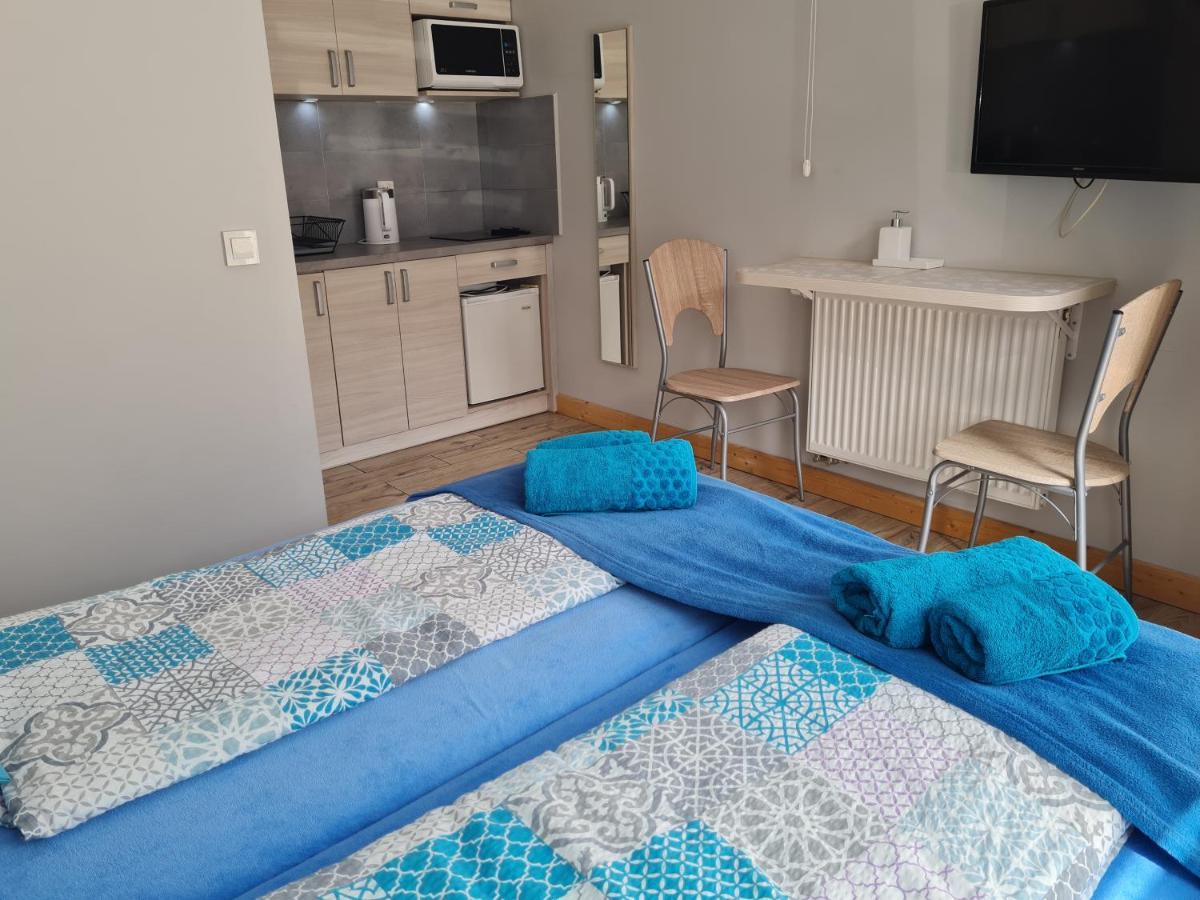 Bela - pokoje z aneksami i apartamenty BON Kolobřeh Exteriér fotografie