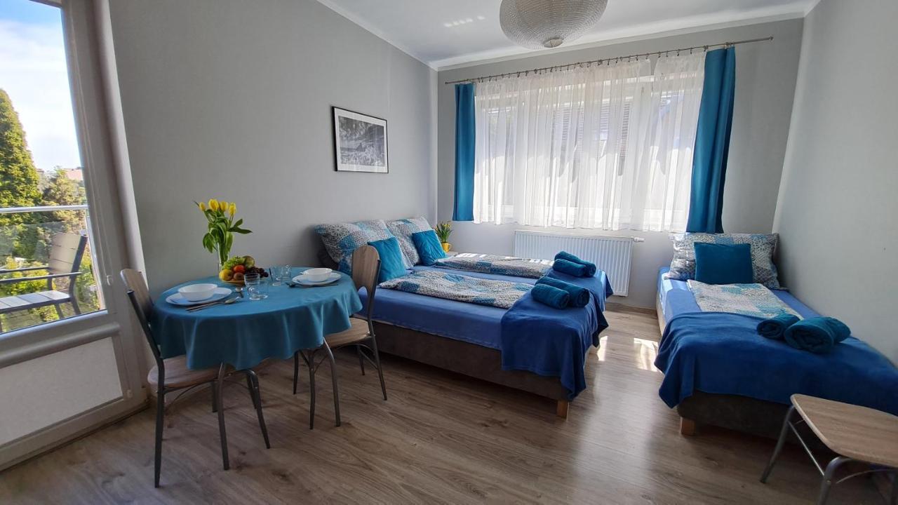 Bela - pokoje z aneksami i apartamenty BON Kolobřeh Exteriér fotografie